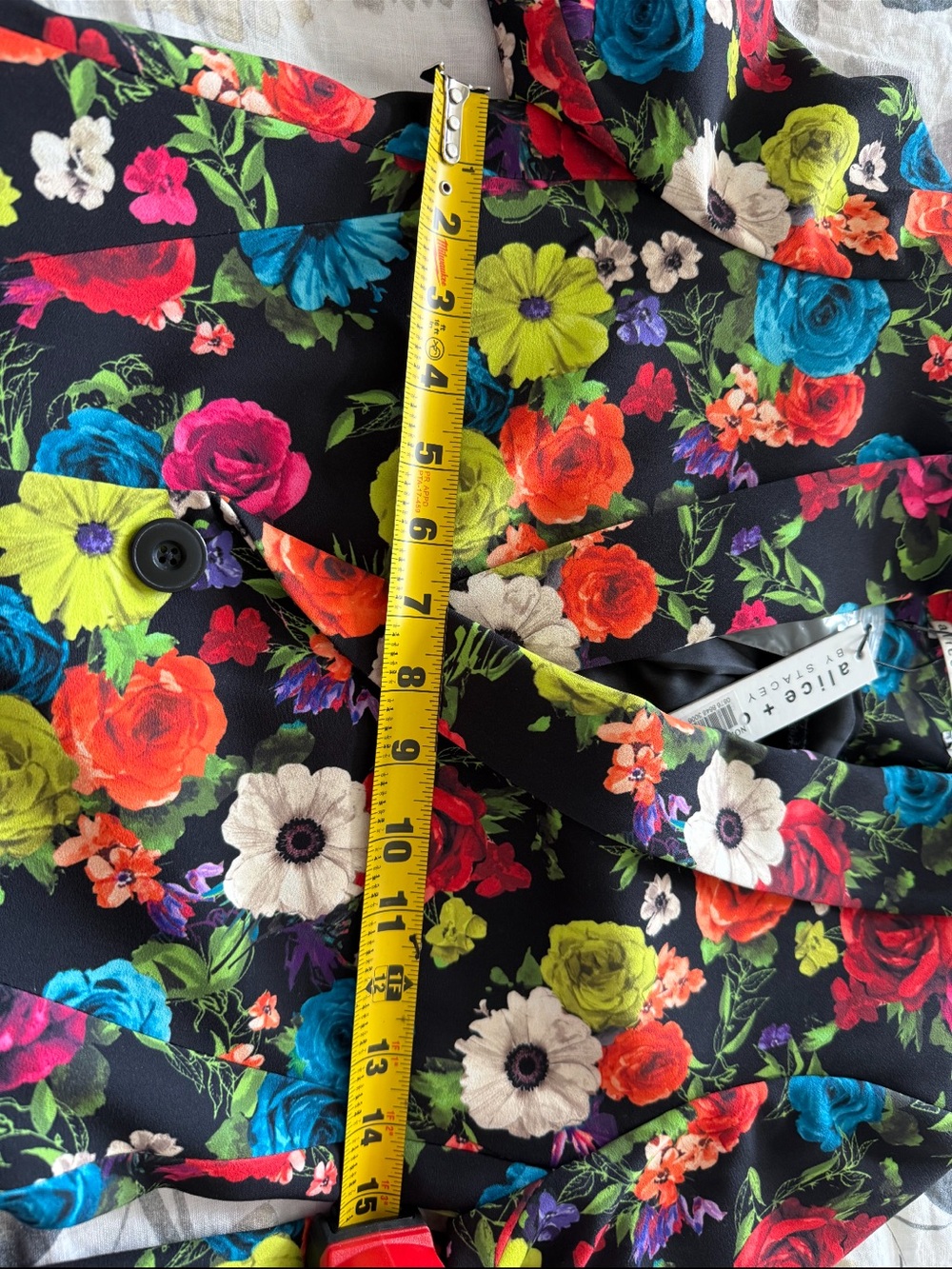 Alice + Olivia Macey floral blazer multicolored Sz 4 - Picture 7 of 10